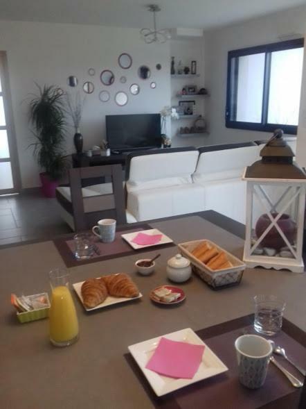 Saint-Alban Chez Aurelieアパートメント エクステリア 写真